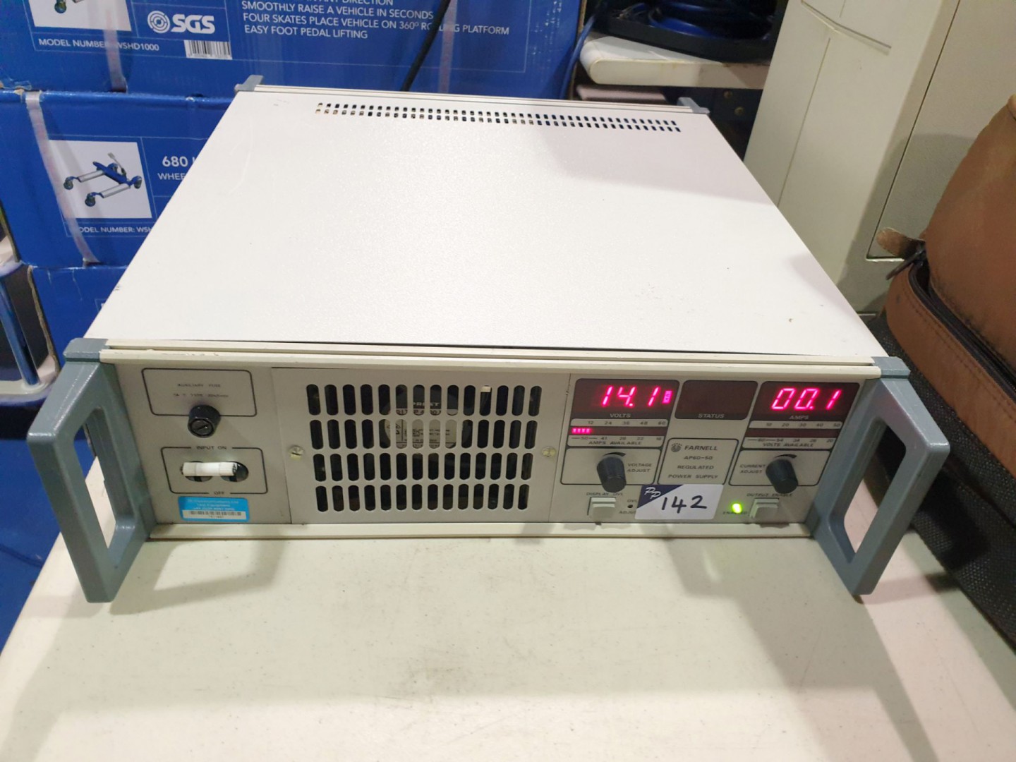 Farnell AP60-50 regulated power supply