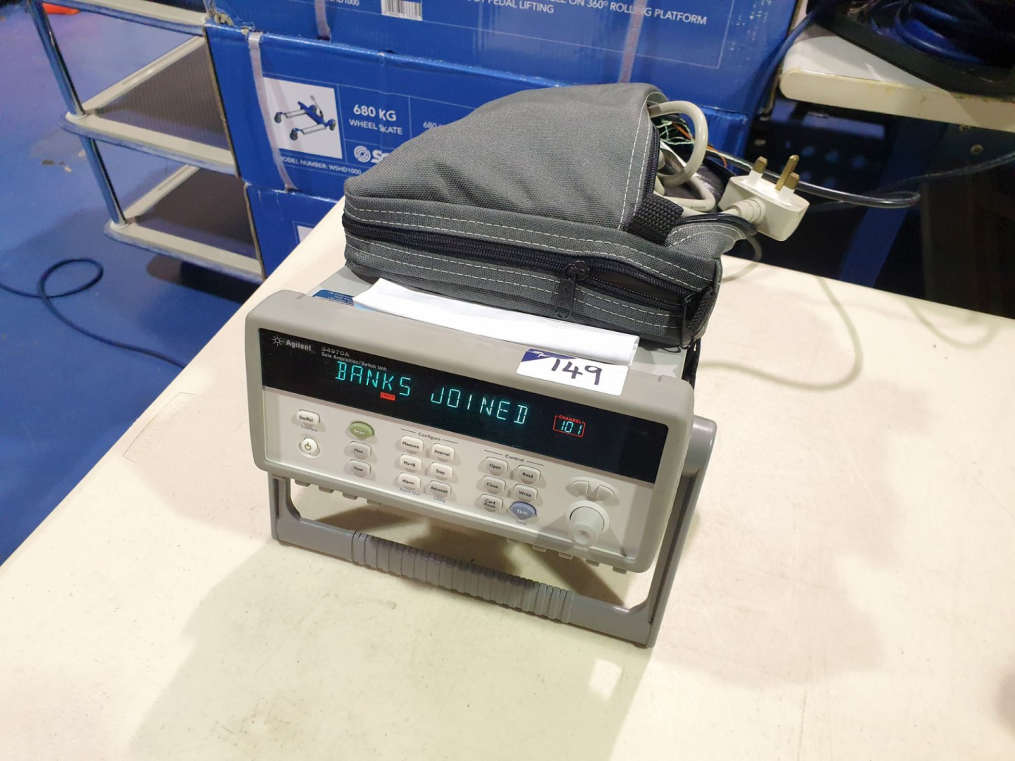 Agilent 34970A data acquisition / switch unit