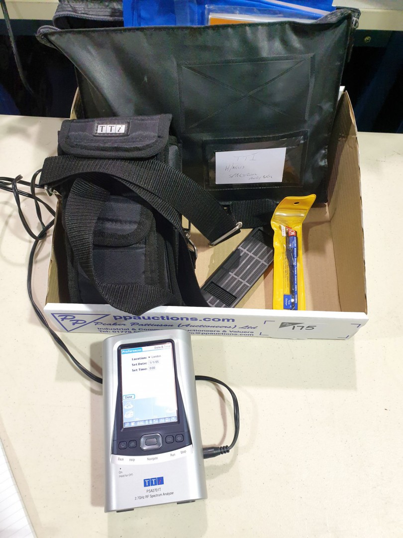 TTi PSA2701T RF spectrum analyser with accessories
