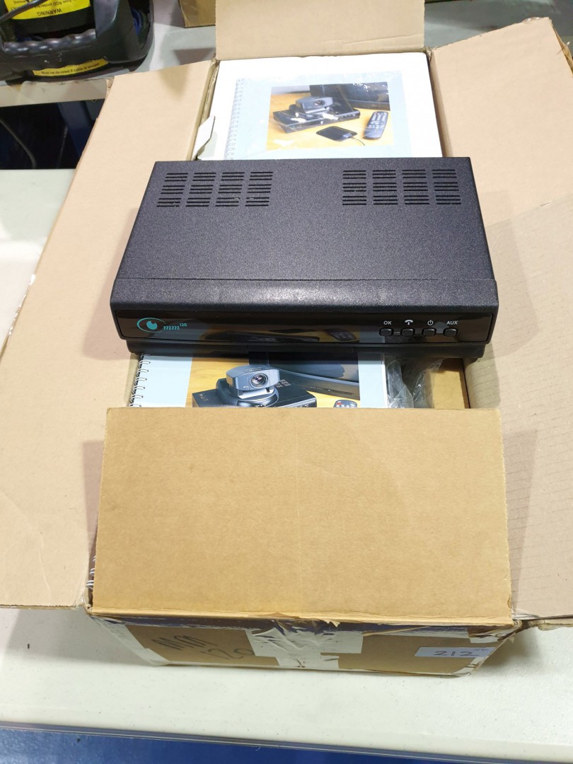 4x Motion Media M225 video phones (boxed & unused)