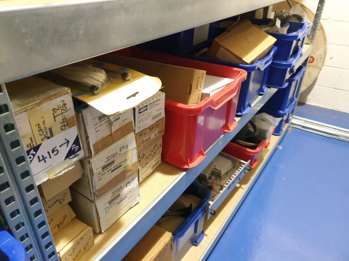 Qty various Thomas & Betts patch panels (boxed & u...