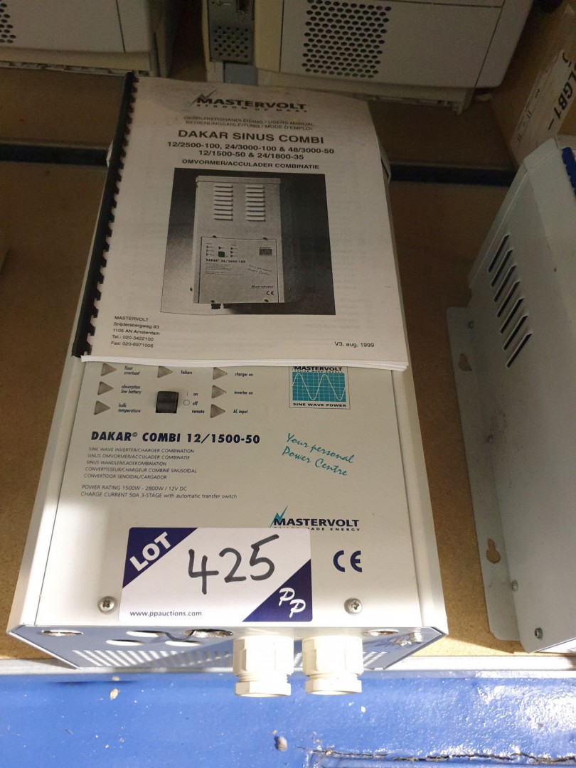 Mastevolt Dakar combi 12/1500-50 sinewave inverter...