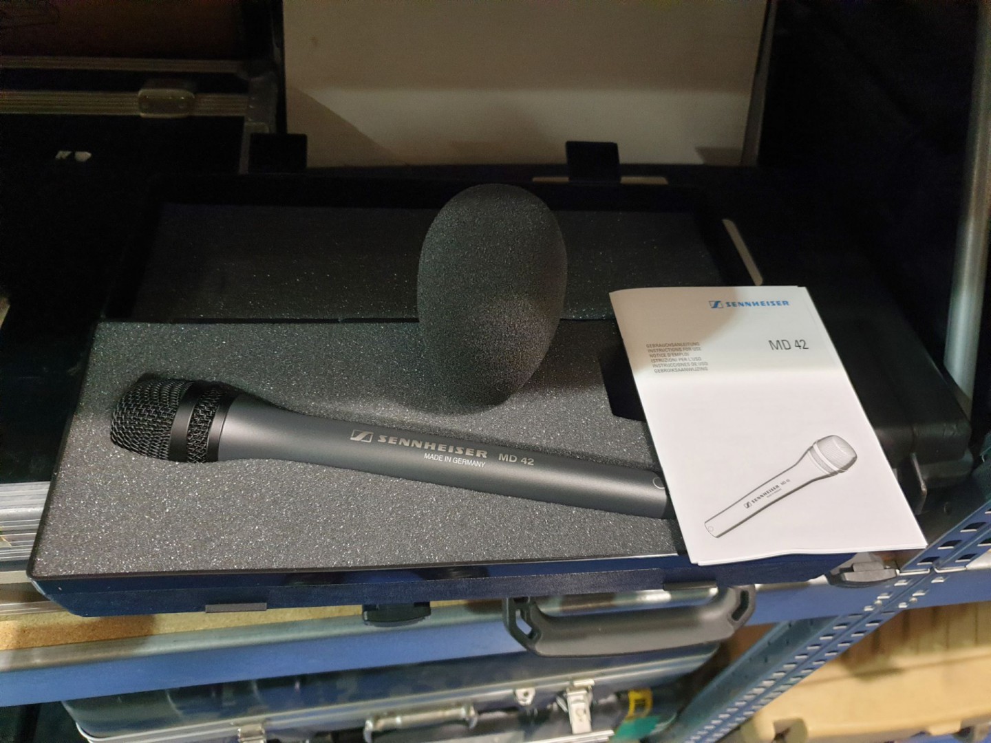 Sennheiser MD42 dynamic microphone (boxed & unused...