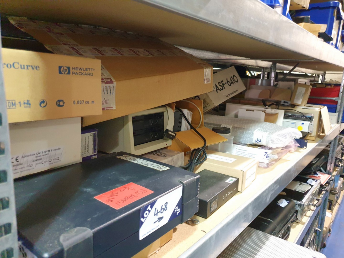 Qty various Philips rack mount monitor, HP Procurv...
