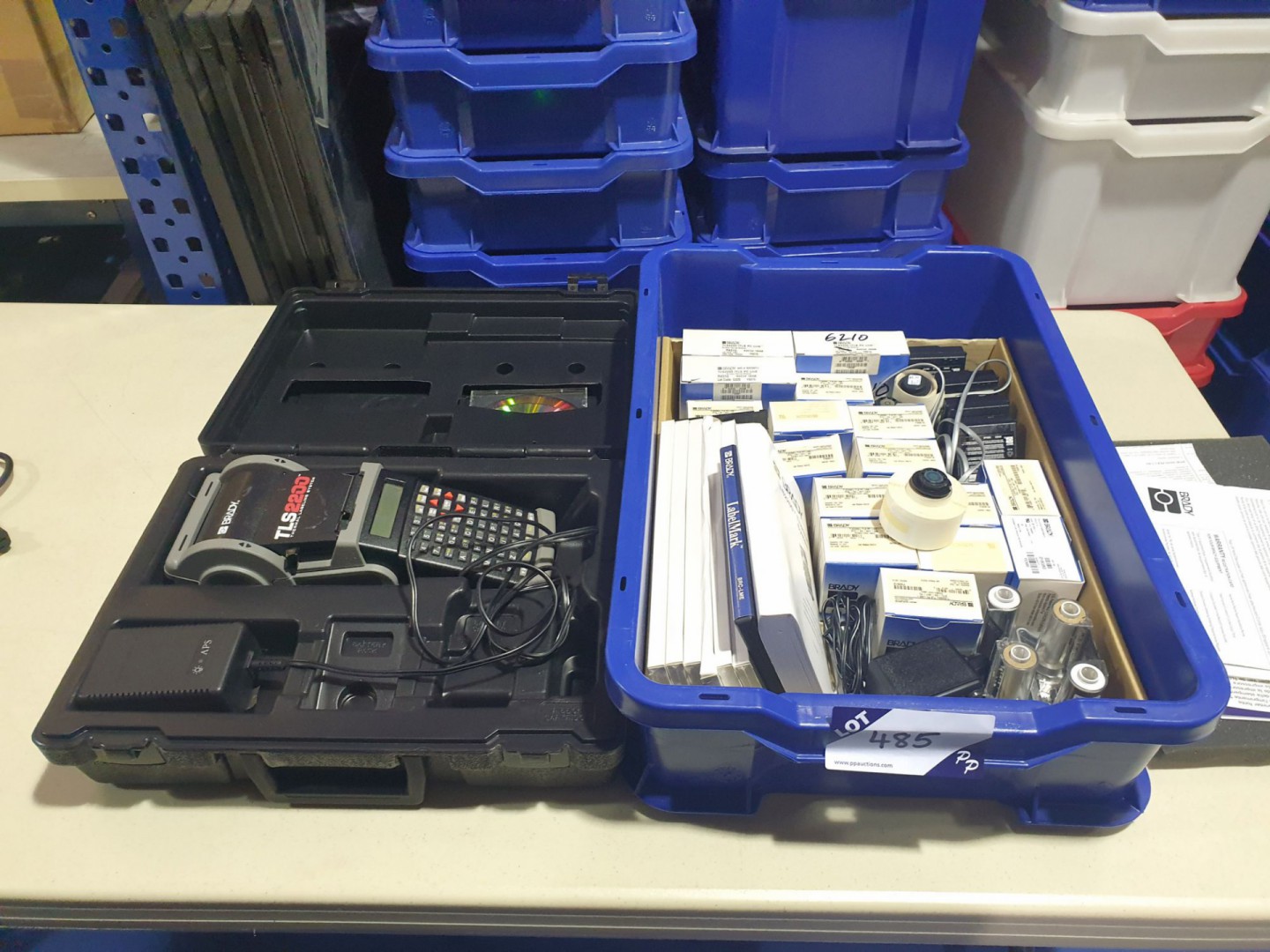 Brady TLS2200 thermal label printer in carry case...