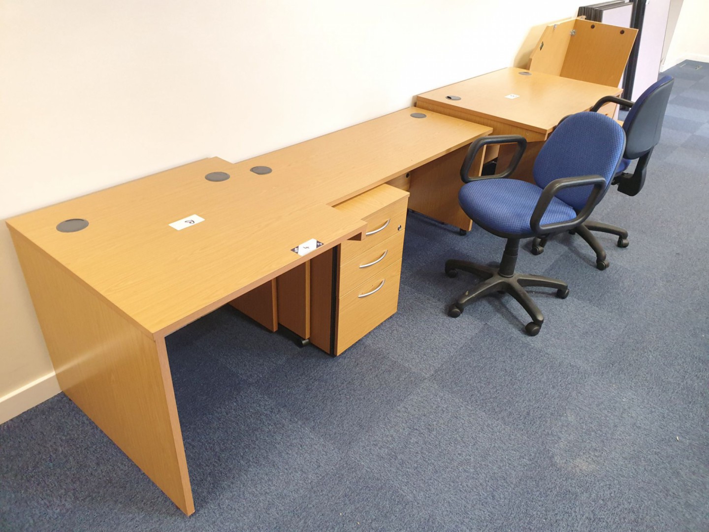 Sven Christiansen light oak modular corner office...