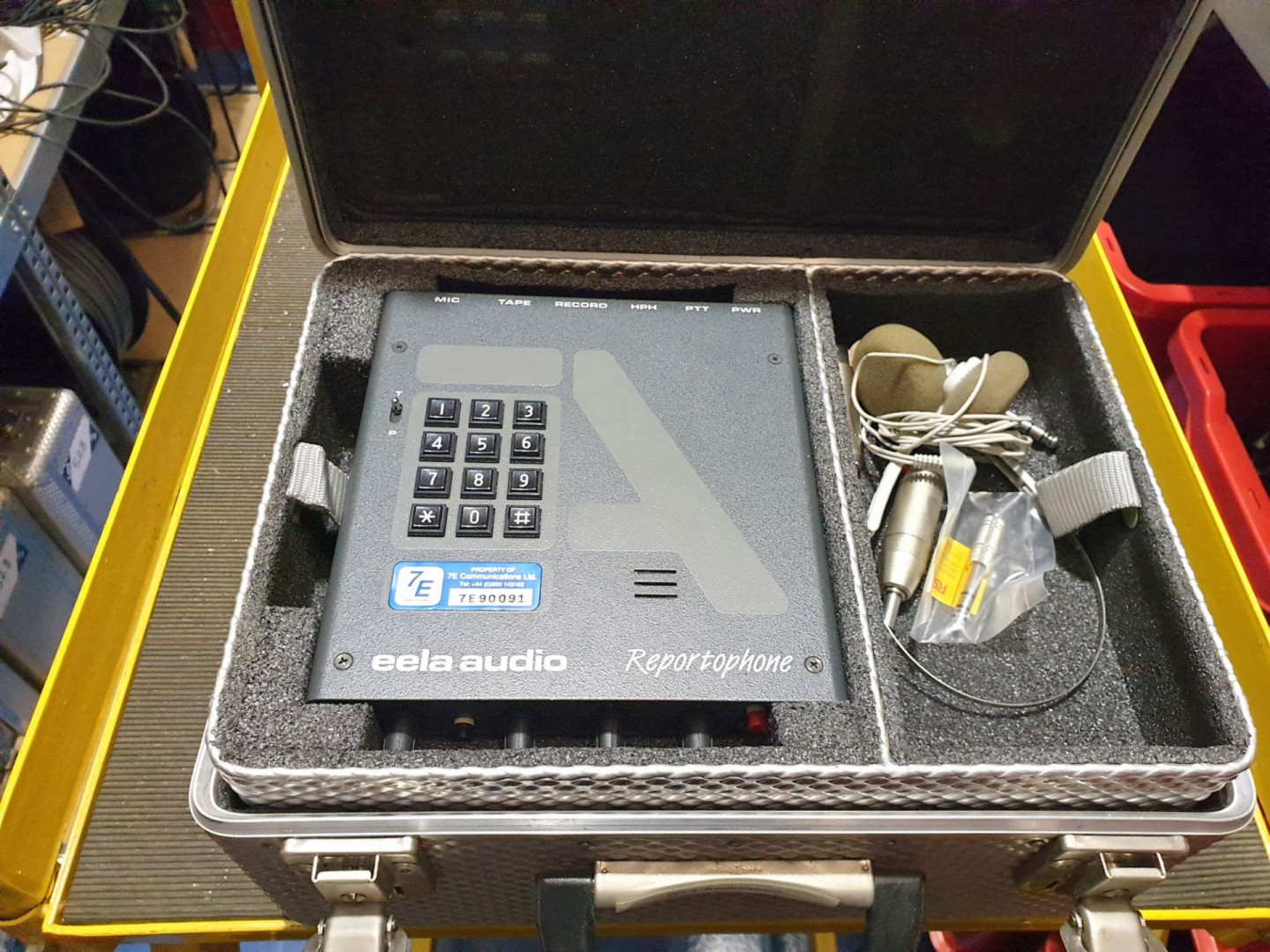 EELA Audio S20A Reportophone with accessories in c...