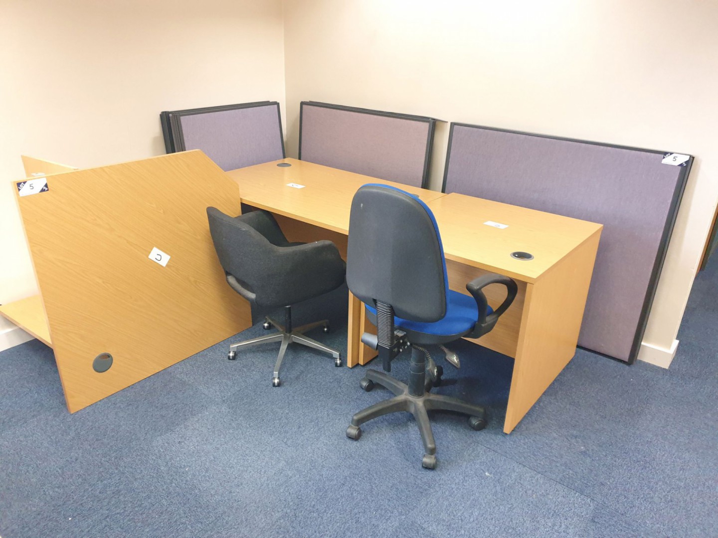Sven Christiansen light oak modular corner office...