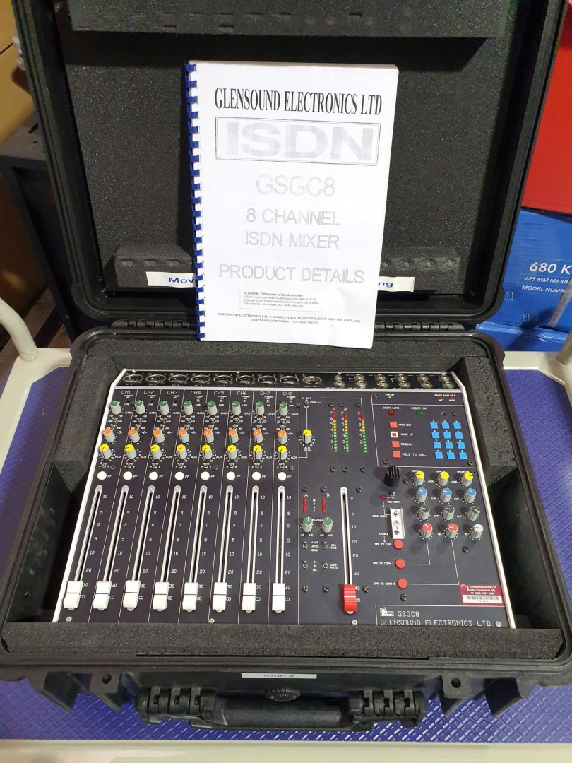 Glensound GSGC8 ISDN mixer, 8 channel in Peli 1550...