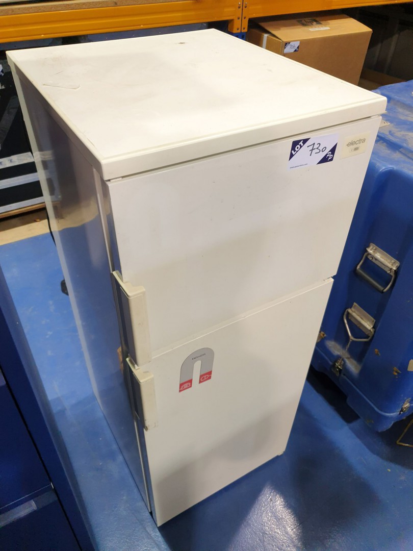 Electra fridge / freezer
