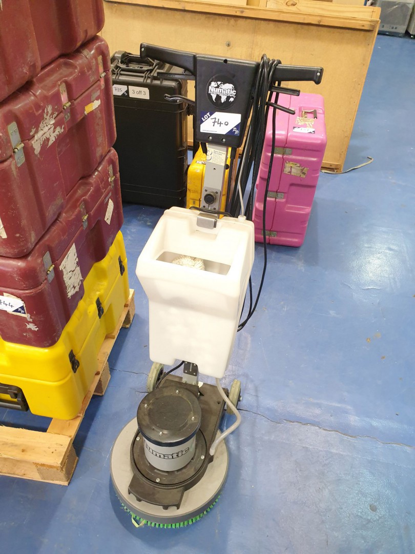 Numatic BMD 1000M electric floor scrubber, 240v, 1...