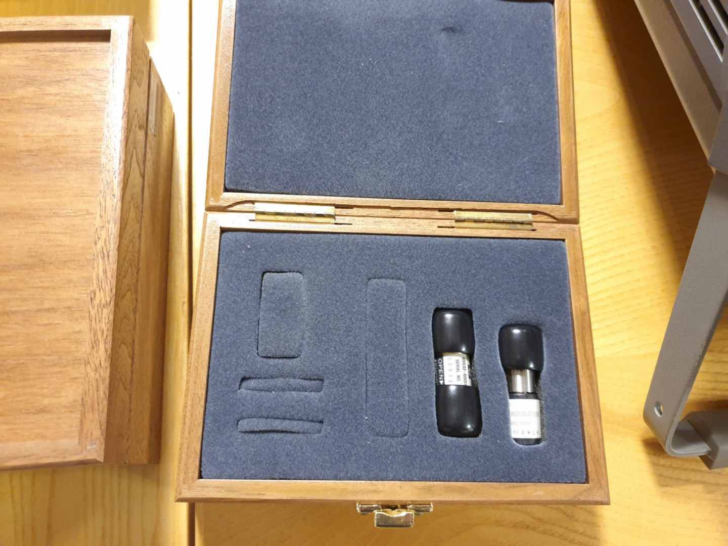 HP 85032E Type N calibration kit in wooden case