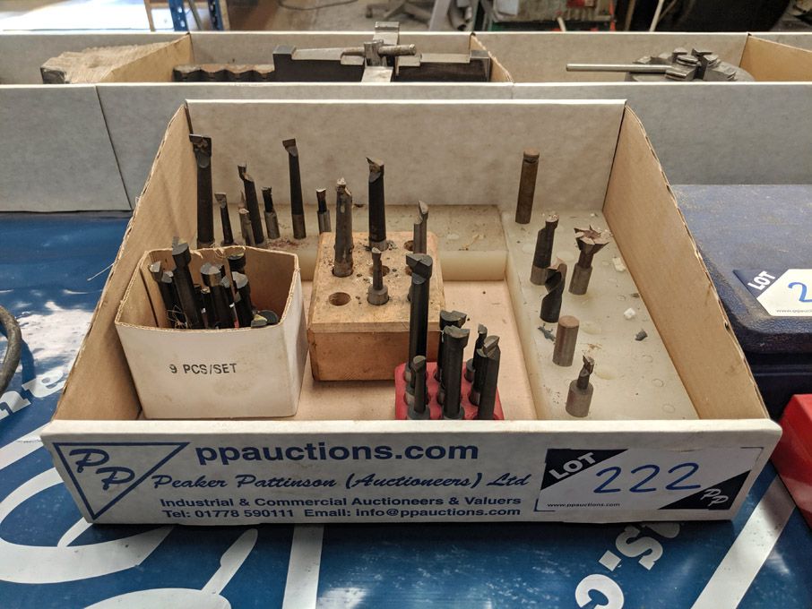 Qty various turning tools for boring head