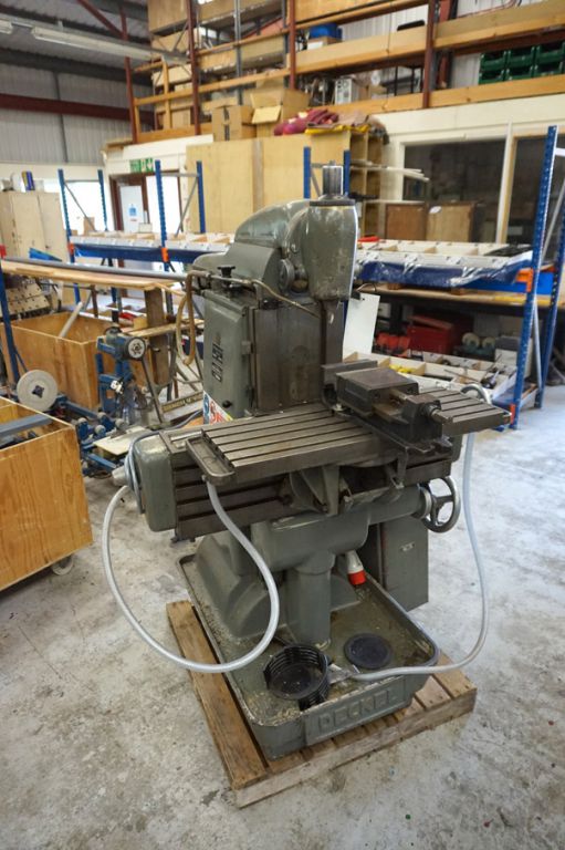 Deckel FP2 universal mill, 700x240mm table, 40-200...