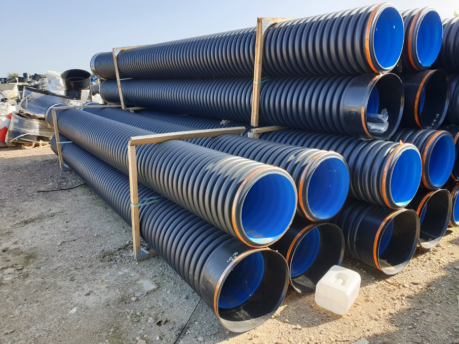 12 approx. 450mm dia Polypipe drainage ducting, 6m...