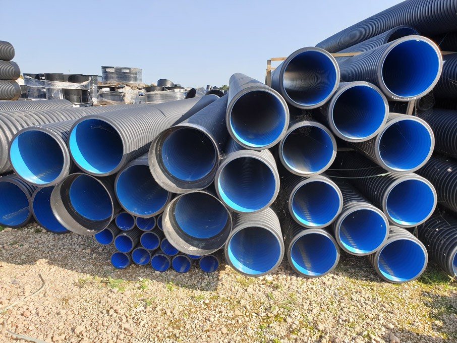 18 approx. 375mm dia Polypipe drainage ducting, 6m...