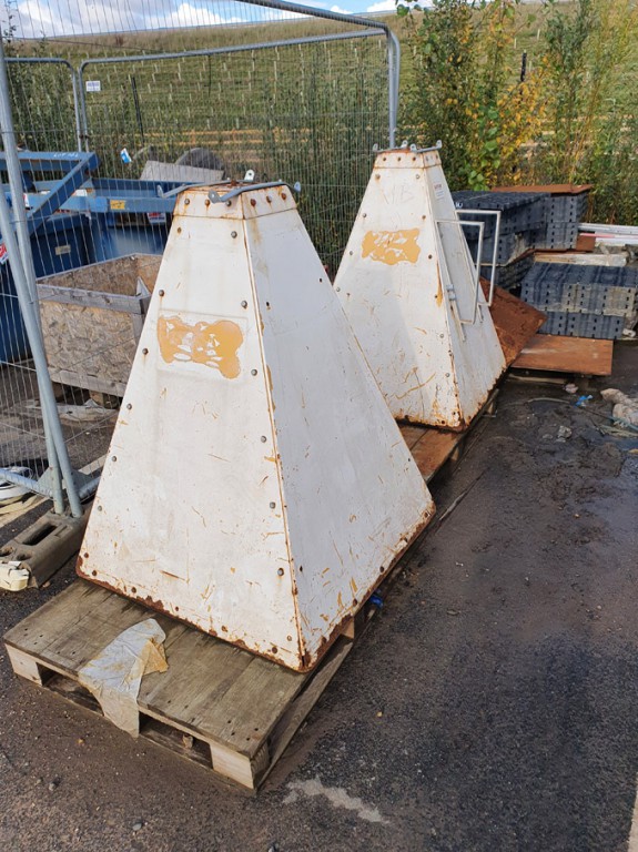 2x Datum geotechnical structural monitoring stands
