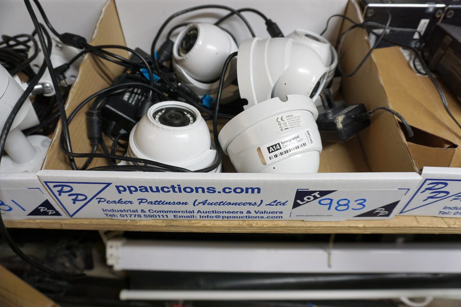 5x Reolink RLC-420 CCTV dome cameras