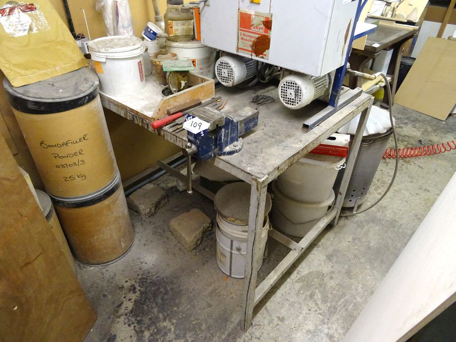 1200x930mm metal workbench with 100mm bench vice