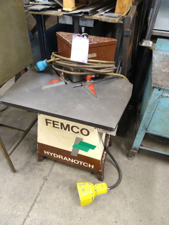 Femco Engineering HN663 Hydranotch corner notcher,...