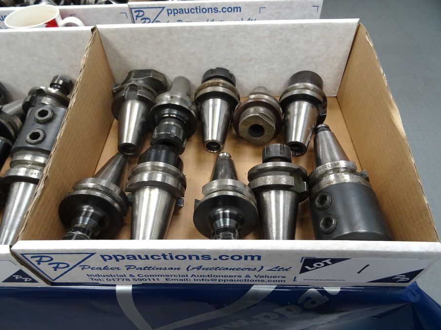 10x BT40 taper tool holders