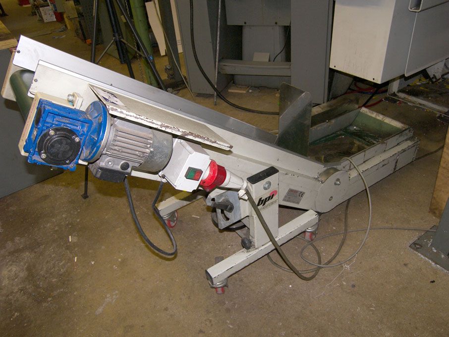 Virginio Nastri CB12 parts conveyor, 2m long, s/n...