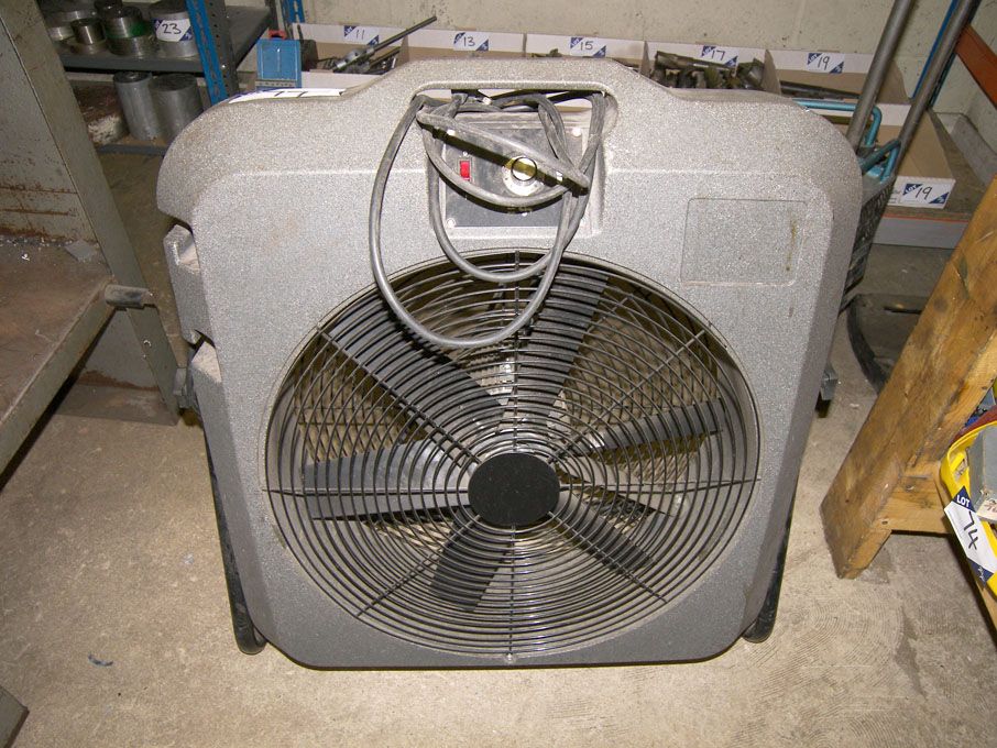 MB50 electric industrial fan, s/n 41408