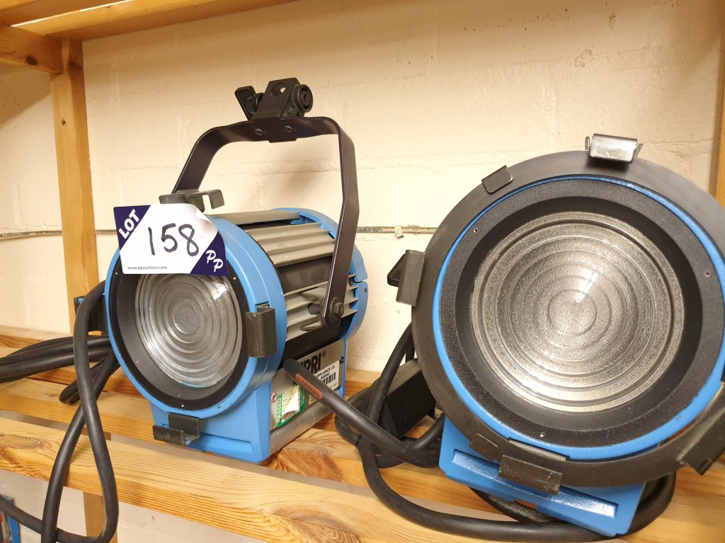2x Arri 650 studio lightweight tungsten fresnel sp...