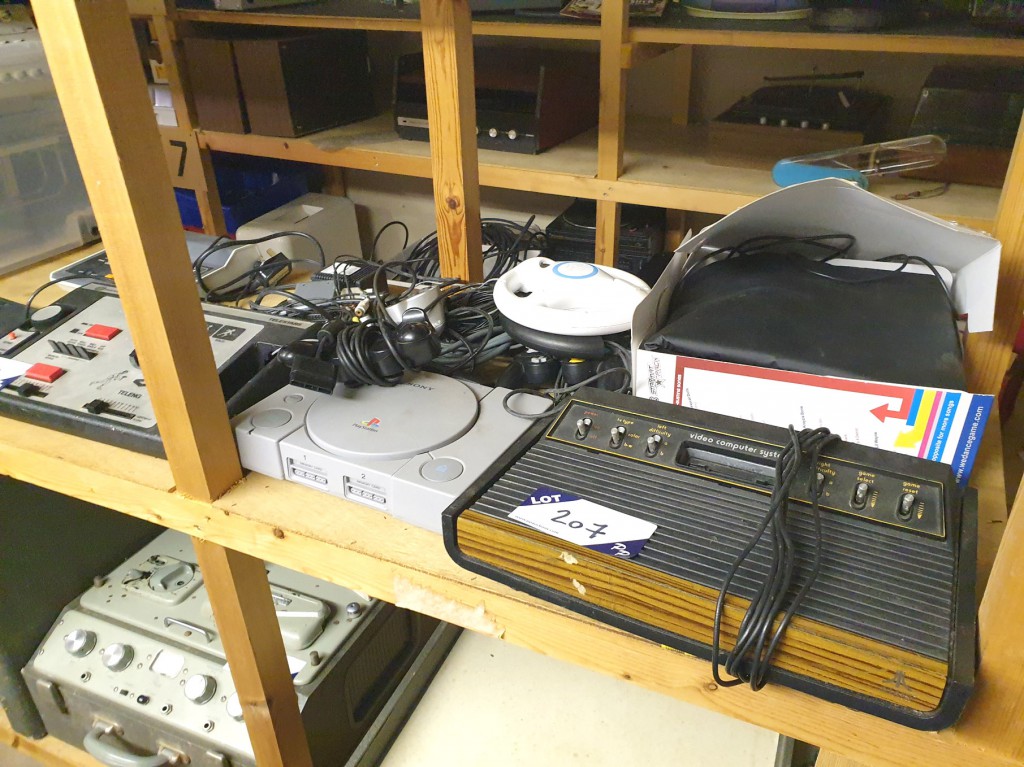Qty various retro computers / consoles inc: Bingo...
