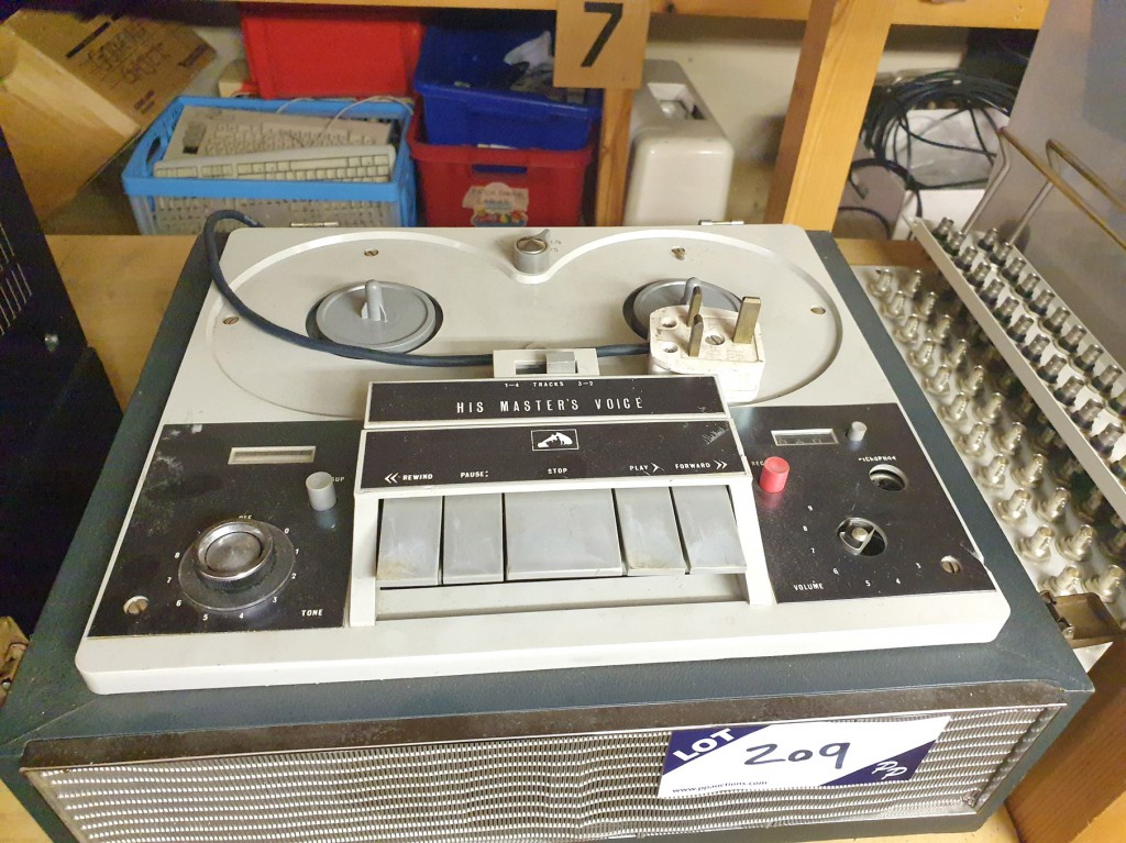 HIS Masters Voice reel to reel tape machine