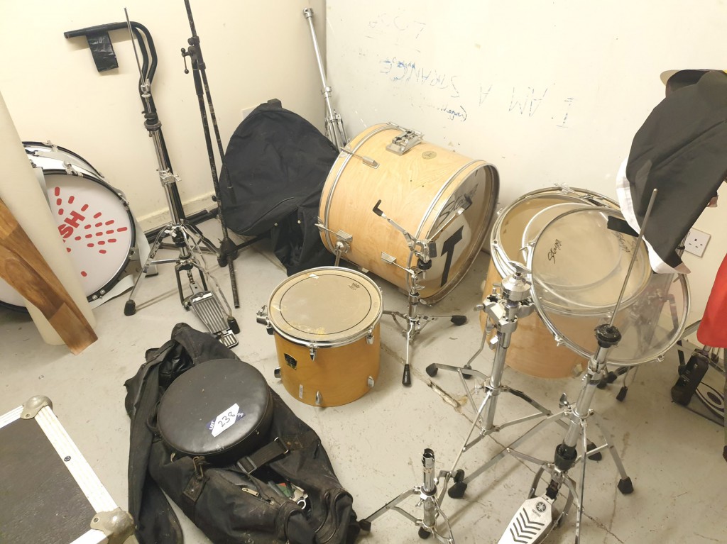 Yamaha Star custom drum kit