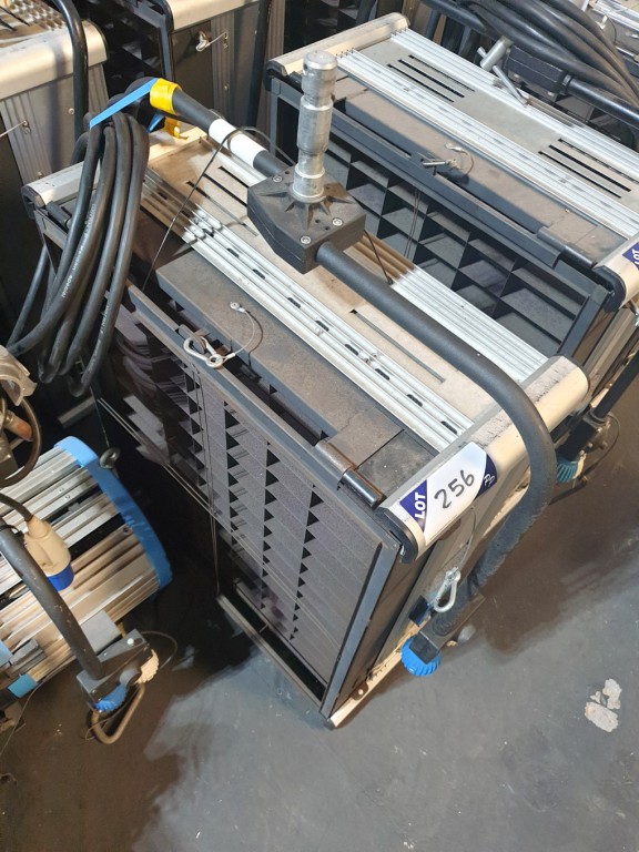 2x Arri Softlight studio lights, 5000W