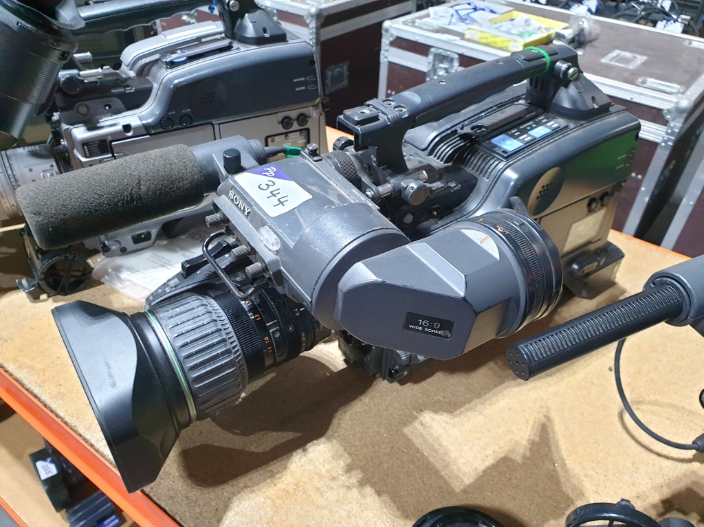 Sony PDW-F350 professional disc camcorder, Canon B...
