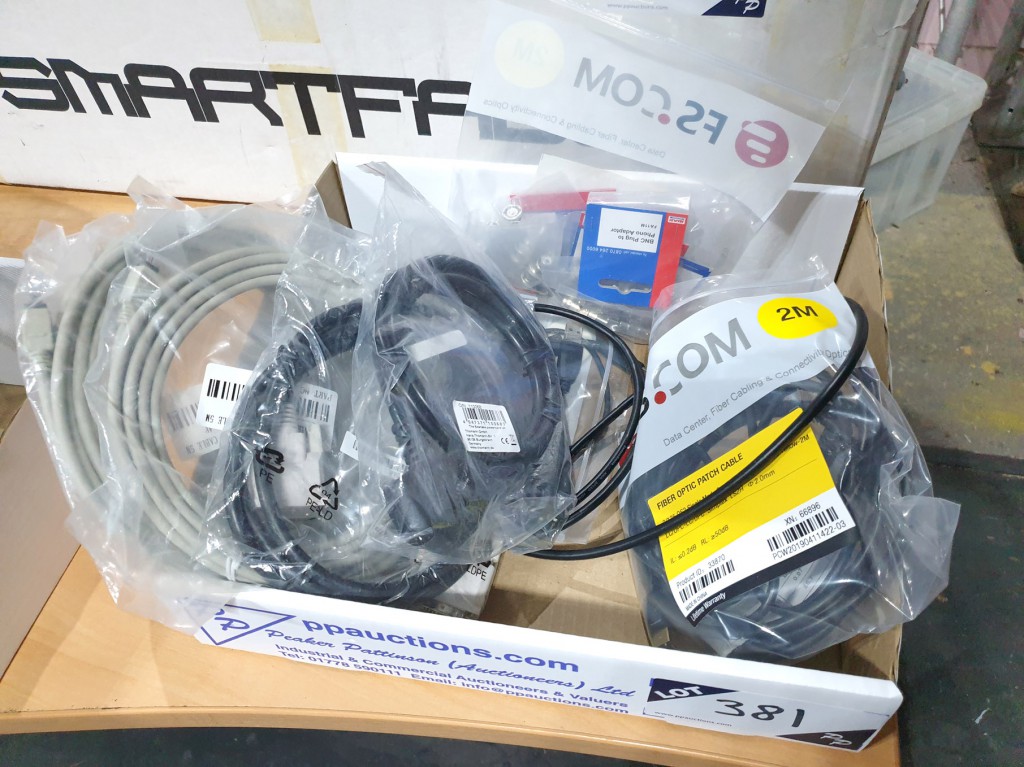 Qty various BNC plugs, power cables, fibre optic p...