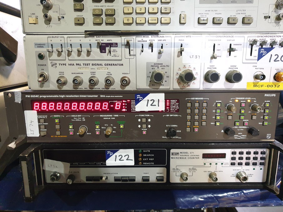 Philips PM6654C programmable high resolution timer...