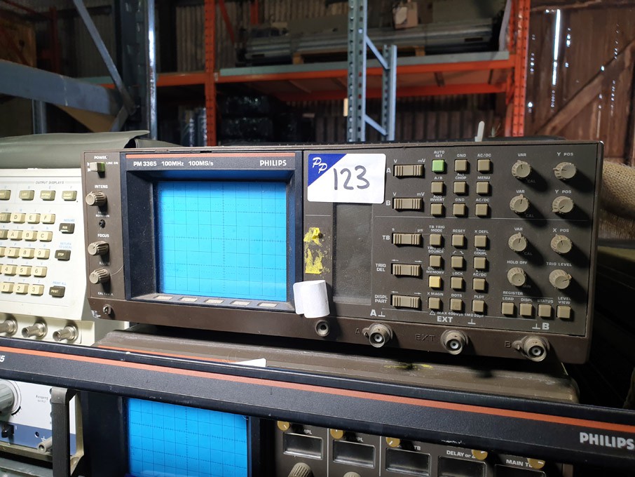 Philips PM 3365 oscilloscope, 100MHz, 100ms/s