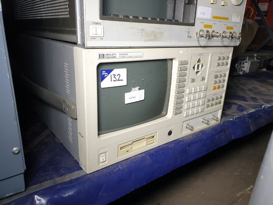 HP 35665A dynamic signal analyser