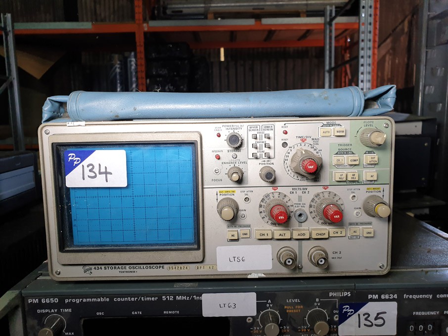 Tektronix 434 storage oscilloscope