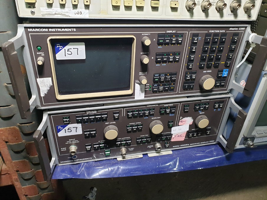 Marconi 2380 display, Marconi 2382 spectrum analys...