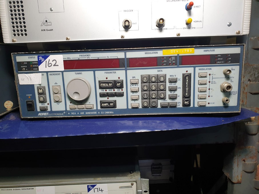 Adret electronic 742A UHF generator, 0.1-2400MHz