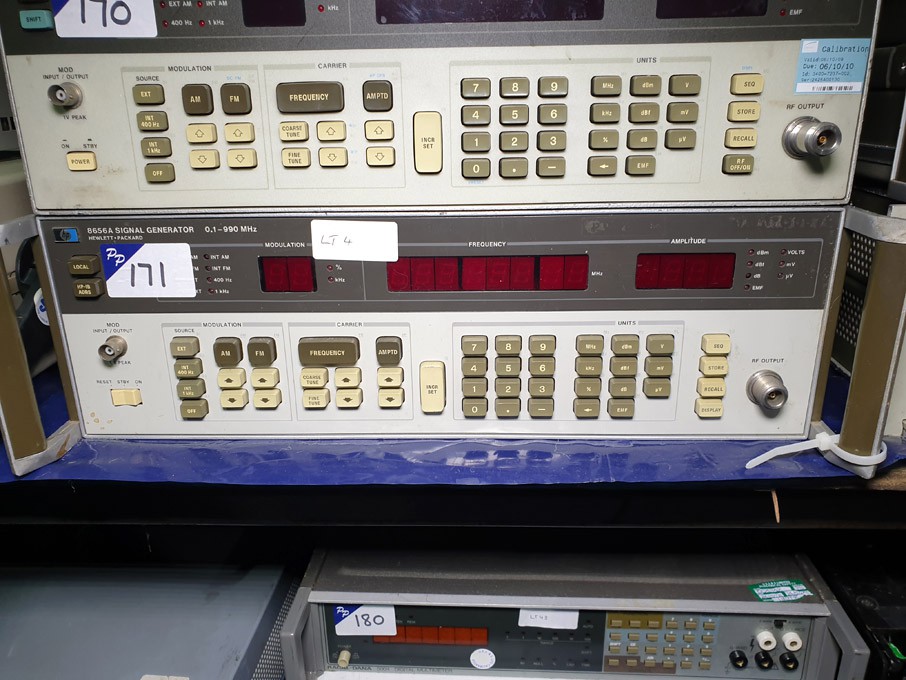 HP 8656A signal generator, 0.1-990MHz