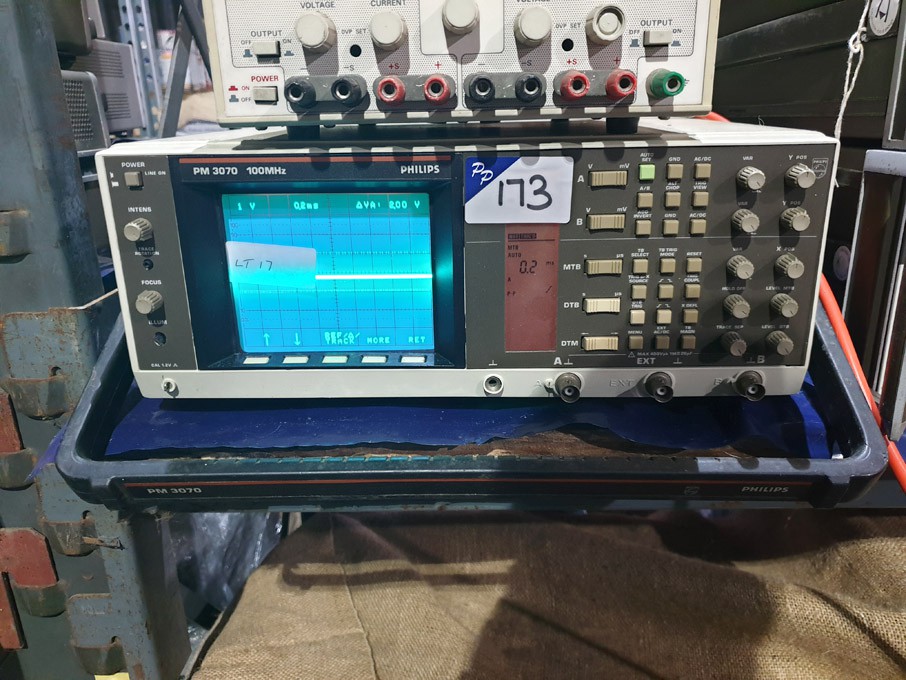 Philips PM3070 oscilloscope