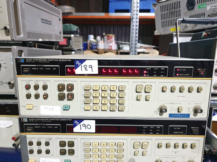 HP 3325A synthesiser / function generator