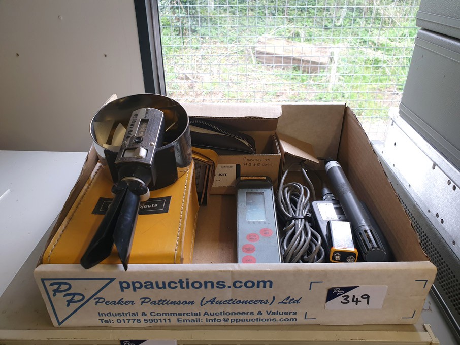 AD AM5000 air flow meter, Gastec smoke tester kit,...