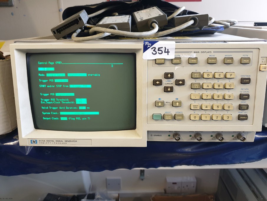 HP 8175A digital sig generator