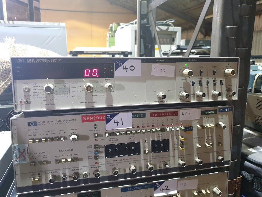 HP 5328A universal counter