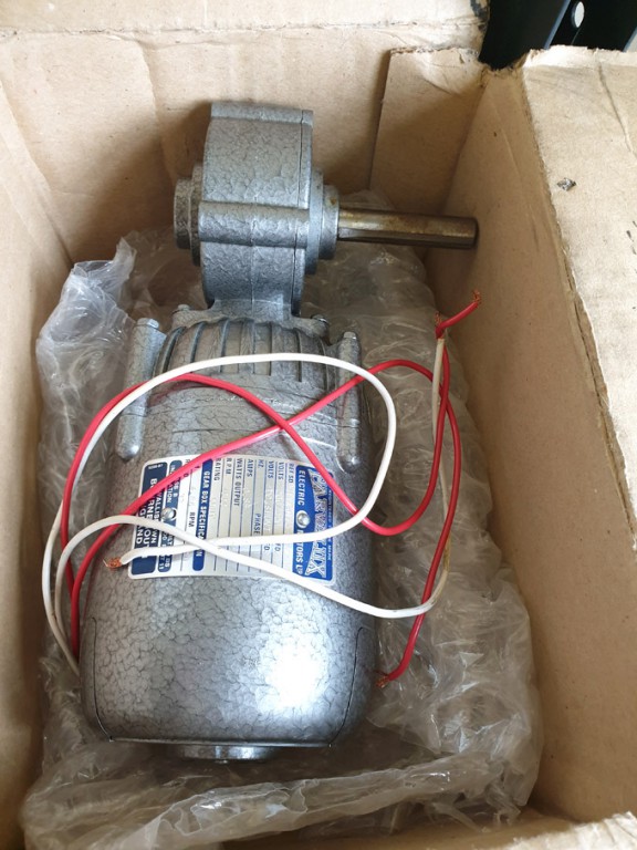 Parvalux SD11 A M gear box (boxed)