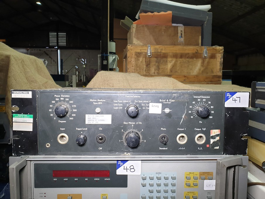 B & K 4911 motion analyser
