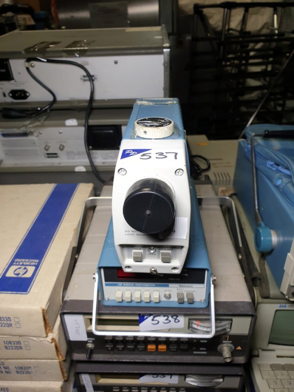 Tektronix J16 digital photometer, Tektronix J6523-...