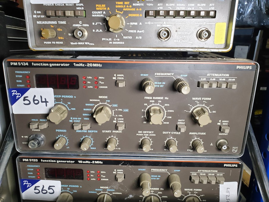 Philips PM5134 function generator